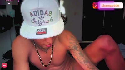 blackk_latino live cam on Cam4