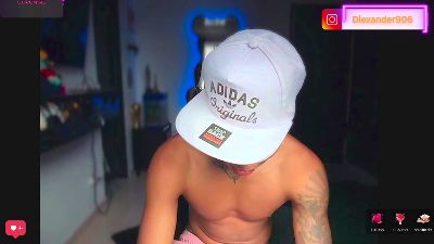 blackk_latino live cam on Cam4
