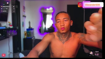 blackk_latino live cam on Cam4