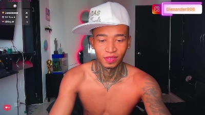blackk_latino live cam on Cam4