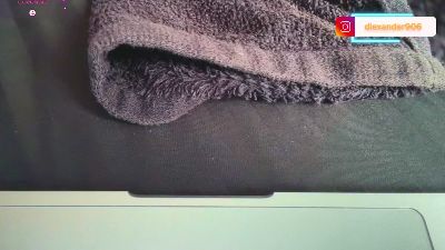 blackk_latino live cam on Cam4
