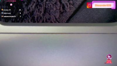 blackk_latino live cam on Cam4