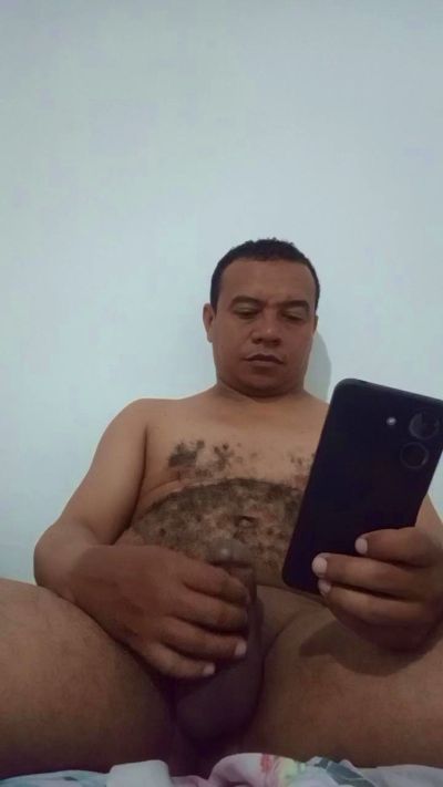 blackmusic2 live cam on Cam4