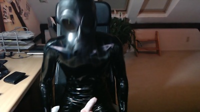 blackrubber2 live cam on Cam4