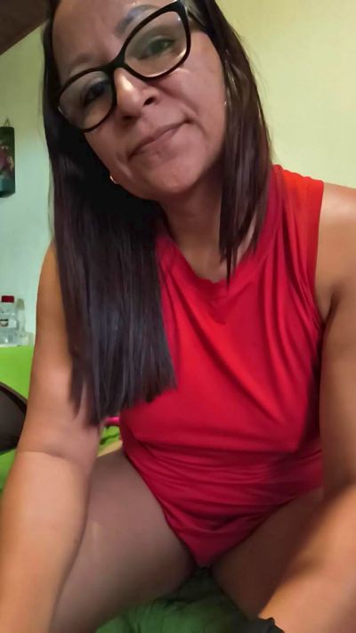 blackwidowla live cam on Cam4