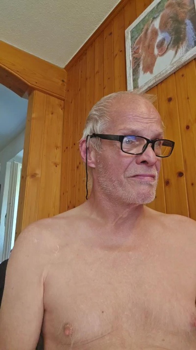 blasehase50 live cam on Cam4