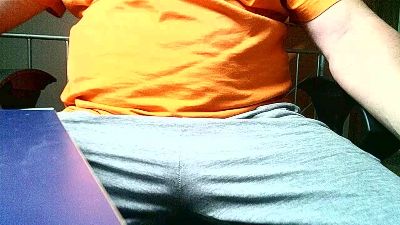 blau325 live cam on Cam4