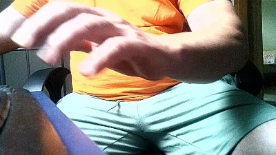 blau325 live cam on Cam4