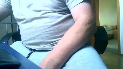blau325 live cam on Cam4