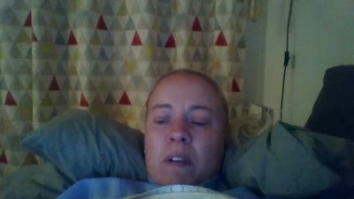 blondeandpetite live cam on Cam4