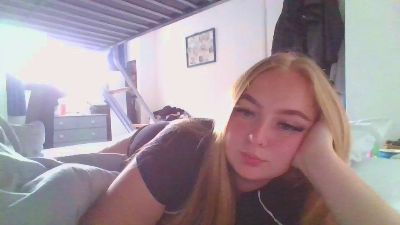 live chat sex Blondiebell23