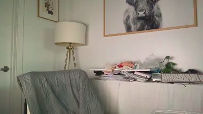 blondieslutt live cam on Cam4