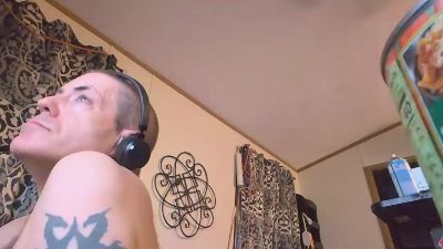 blue198091 live cam on Cam4
