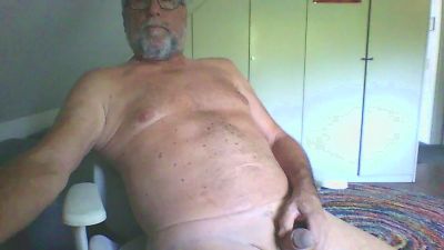 blue85sky live cam on Cam4