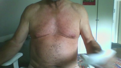 blue85sky live cam on Cam4