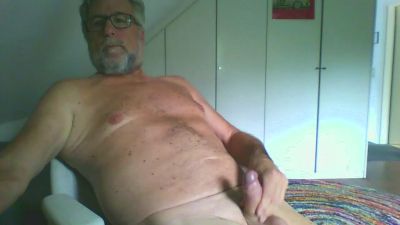 blue85sky live cam on Cam4