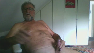 blue85sky live cam on Cam4