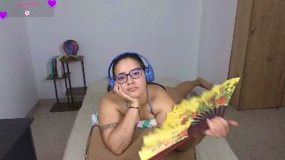 blue_moon_ live cam on Cam4