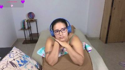 blue_moon_ live cam on Cam4