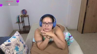 blue_moon_ live cam on Cam4