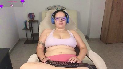 blue_moon_ live cam on Cam4