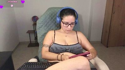 blue_moon_ live cam on Cam4
