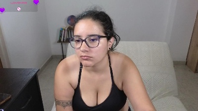 blue_moon_ live cam on Cam4