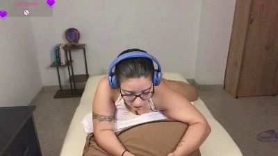 blue_moon_ live cam on Cam4
