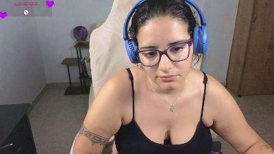 blue_moon_ live cam on Cam4