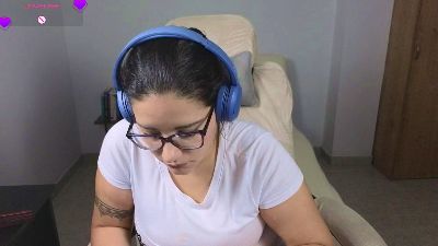 blue_moon_ live cam on Cam4