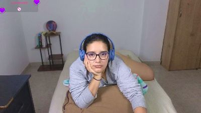 blue_moon_ live cam on Cam4