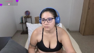 blue_moon_ live cam on Cam4