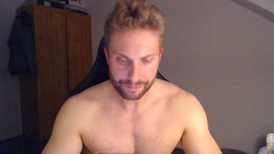 blueeyes839 live cam on Cam4