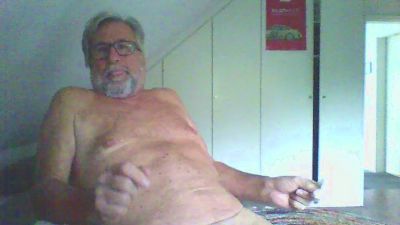 blueskysslave live cam on Cam4