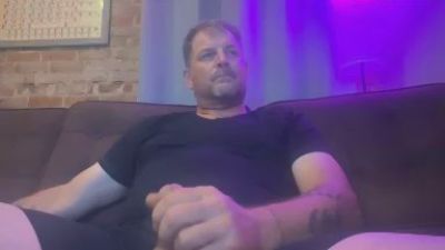 blurryeyes live cam on Cam4