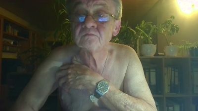 bobbily live cam on Cam4