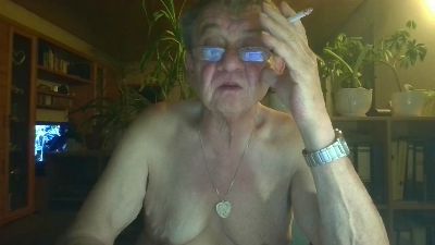 bobbily live cam on Cam4