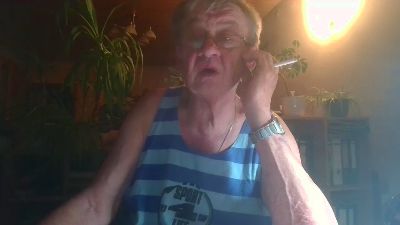 bobbily live cam on Cam4