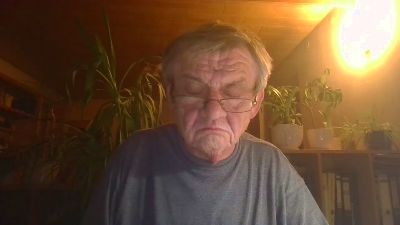 bobbily live cam on Cam4
