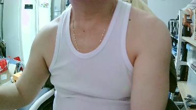 bobby9031 live cam on Cam4
