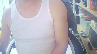 bobby9031 live cam on Cam4
