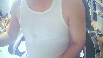 bobby9031 live cam on Cam4