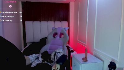 boby_brown2023 live cam on Cam4