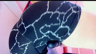 boby_brown2023 live cam on Cam4