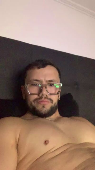 Profile and Statistics for body_cris on Cam4