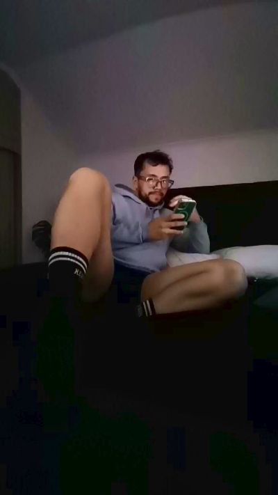 body_cris live cam on Cam4