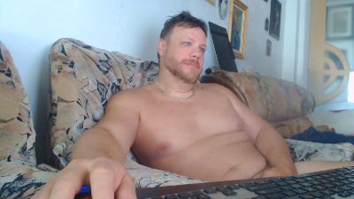 bogdan393 live cam on Cam4