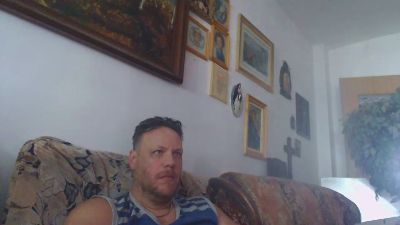 bogdan393 live cam on Cam4