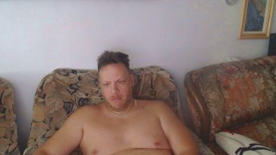 bogdan393 live cam on Cam4