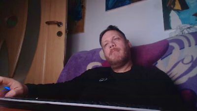 bogdan393 live cam on Cam4